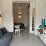 Apartment Bed And Messina